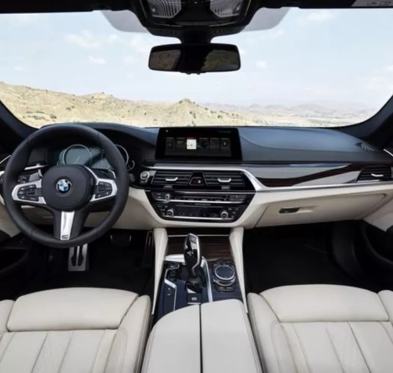 G30 BMW Serie 5 Panel de instrumentos   Foto 1